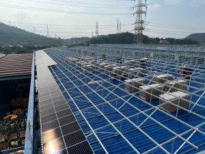 Pemasangan solar aluminium