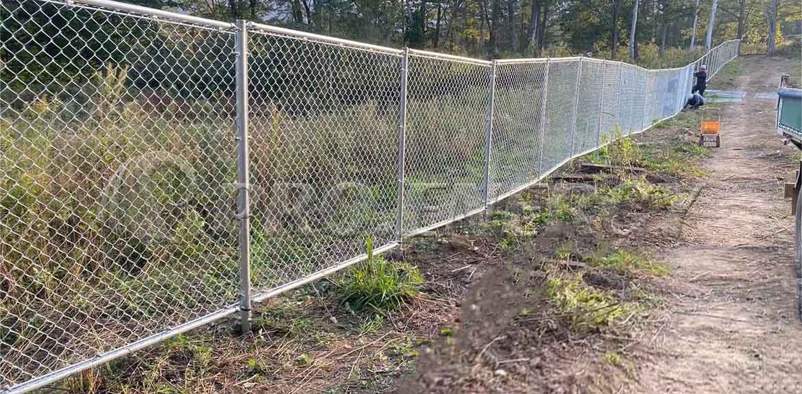 Welded Wire Mesh Net Fence (Round Post)